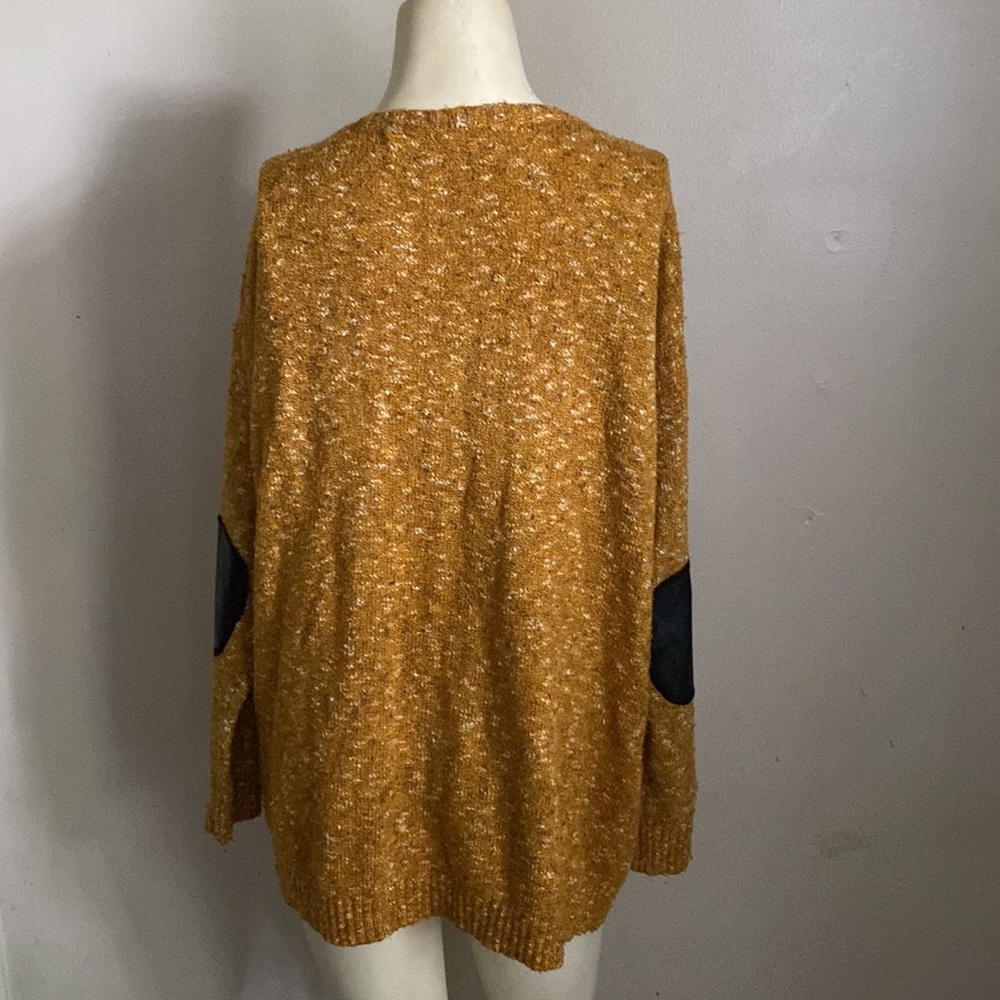 Kensie button Cardigan - Picture 3 of 6